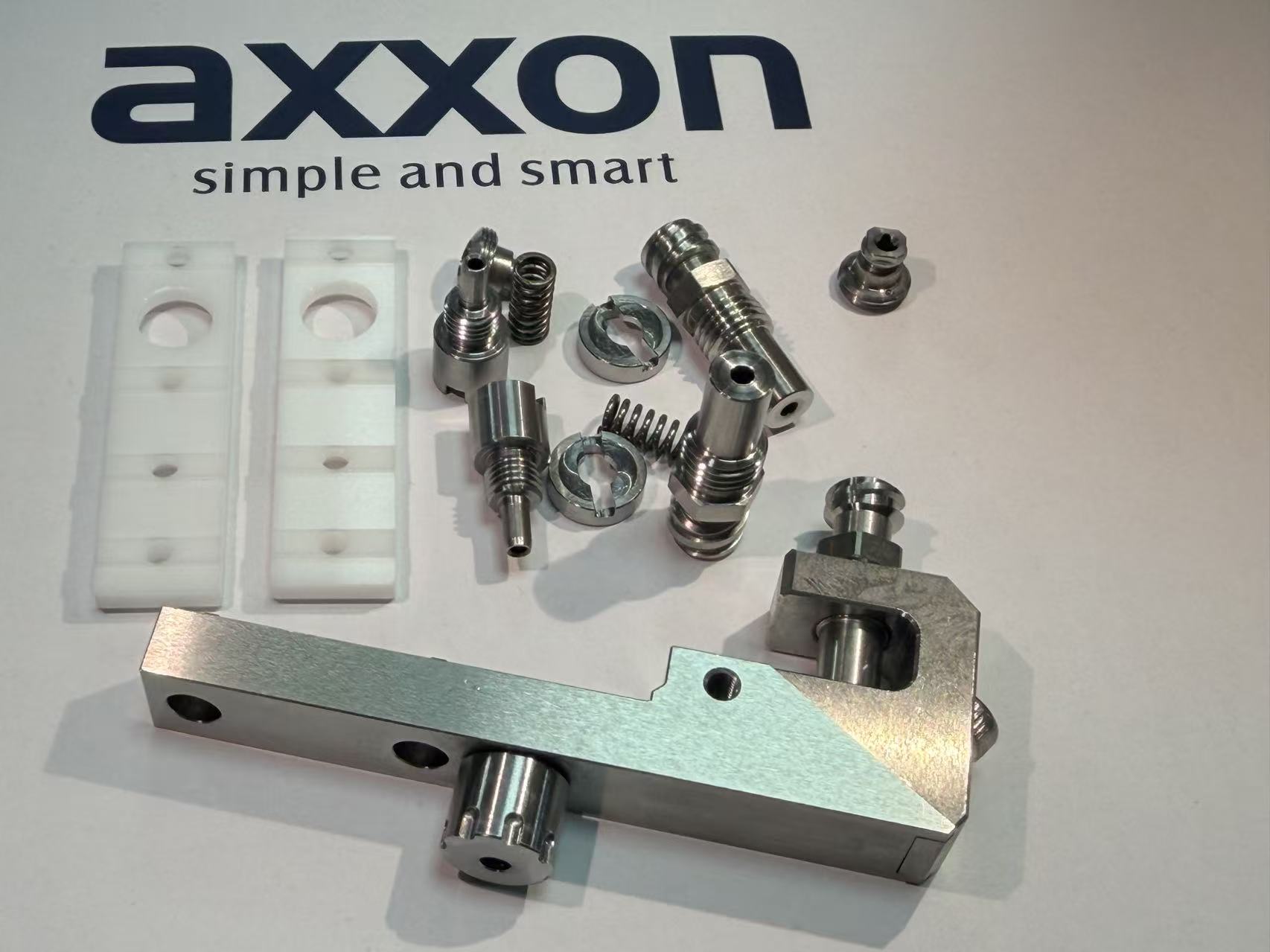 Axxon Piezo Valve Kab